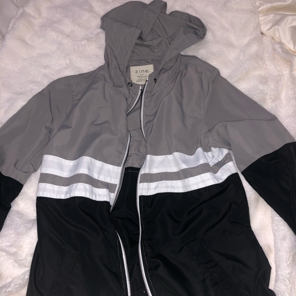 Zumiez Windbreaker